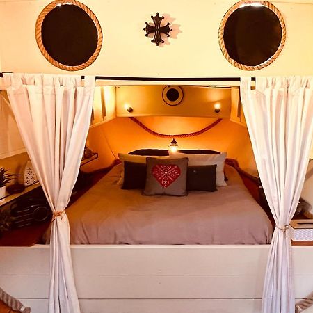 Hotel Tres Jolie Peniche A Louer Hédé Zewnętrze zdjęcie